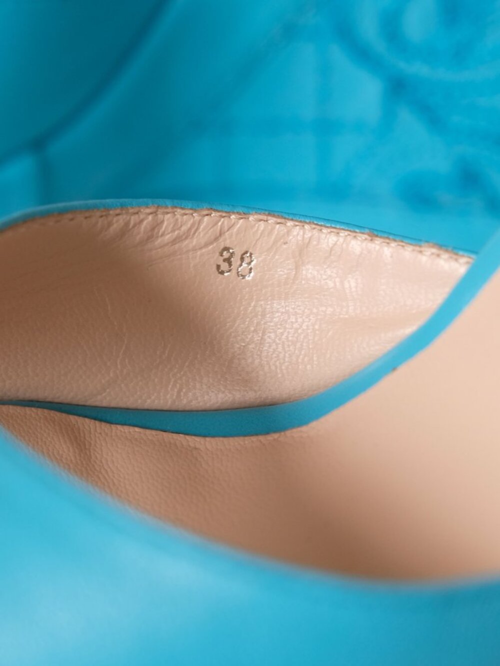 Versace Leather Slingback Peep Toe Wedges, Turquoise, Size 8, Great condition - Picture 11 of 12